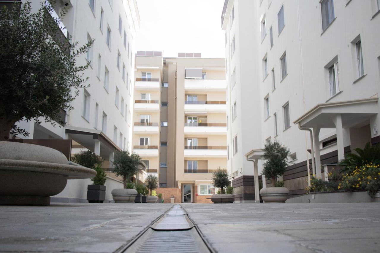 E-Twelve Apartment Napoli Eksteriør bilde