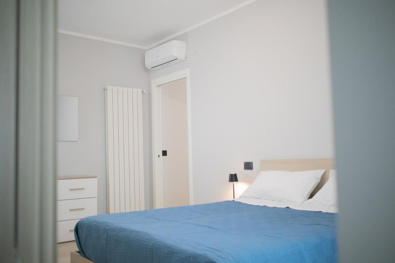 E-Twelve Apartment Napoli Eksteriør bilde